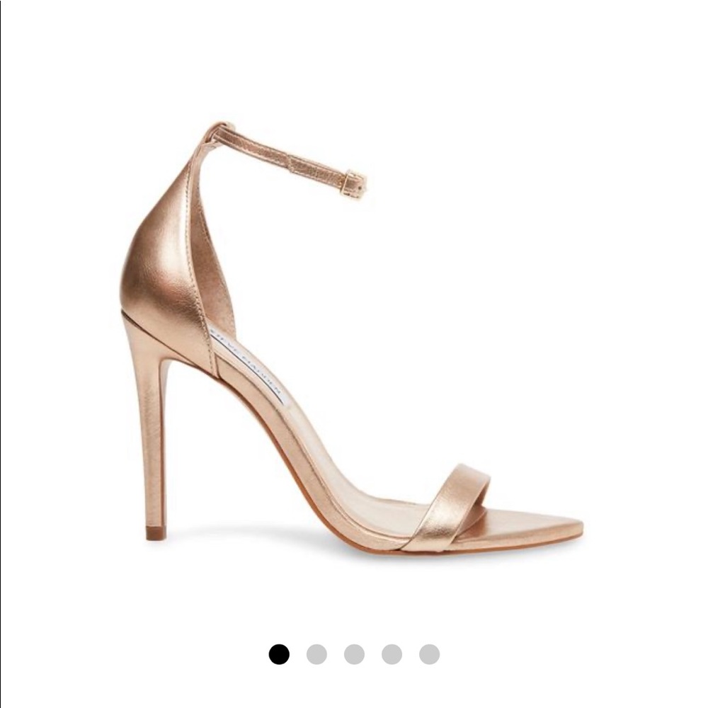 Steven madden preowned metallic gold heels